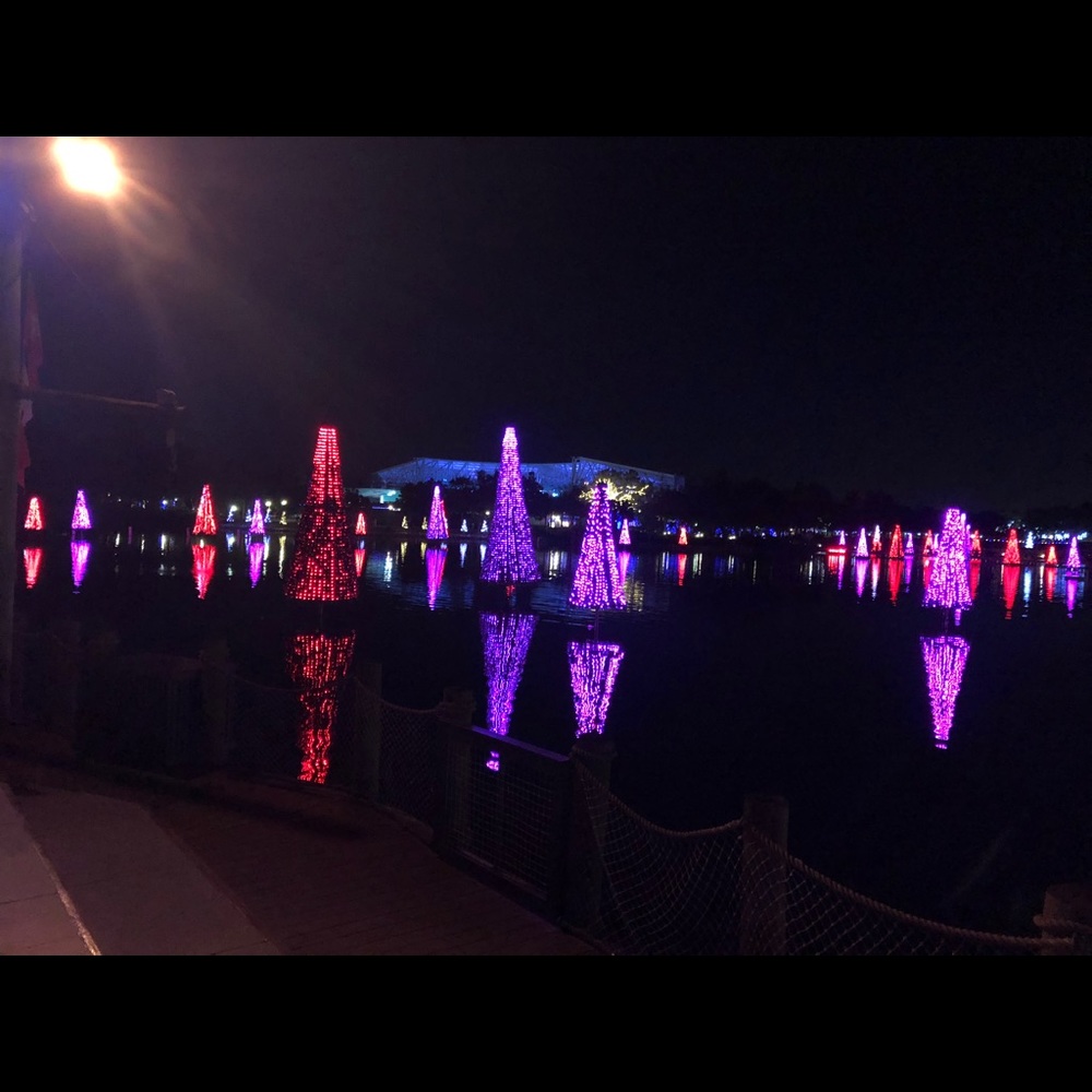 Meet your Posher, Moe